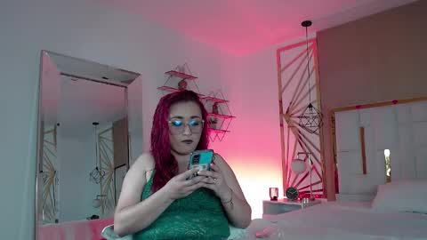 Snapshot of lilith_noirf chatting on March 1, 2025, 4:58 am LILITH online show from March 1, 2025, 4:58 am