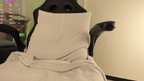 lilith_sage_ online show from February 3, 2025, 2:45 pm