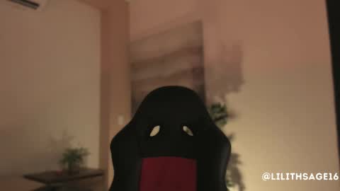 lilith_sage_ online show from September 27, 2025, 11:37 am