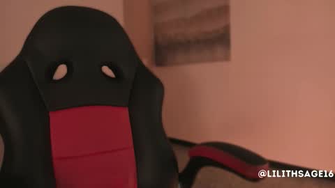 lilith_sage_ online show from October 16, 2025, 11:55 am