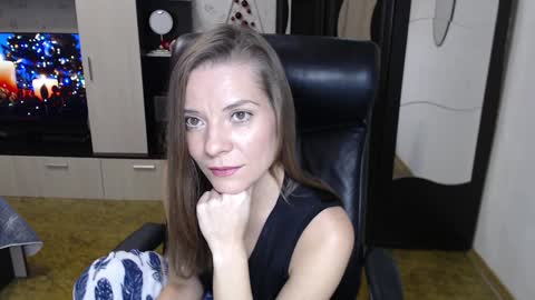 lilith small21 online show from December 10, 2024, 9:12 am