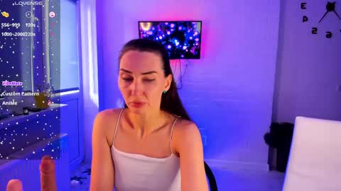 Snapshot of lilith_sora chatting on May 26, 2026, 7:37 am Lilith online show from May 26, 2026, 7:37 am