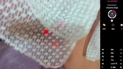 liliINDEPENDENT MODEL online show from January 9, 2025, 9:58 pm