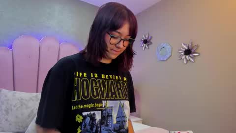 LilithBluum  online show from March 18, 2026, 11:35 am