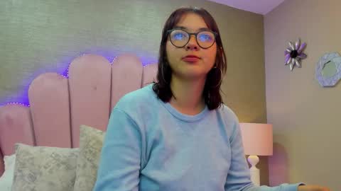 Snapshot of lilithbluum chatting on March 21, 2026, 11:04 am LilithBluum online show from March 21, 2026, 11:04 am