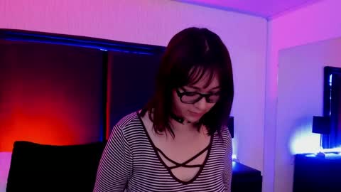 Snapshot of lilithbluum chatting on April 25, 2026, 11:13 am LilithBluum online show from April 25, 2026, 11:13 am