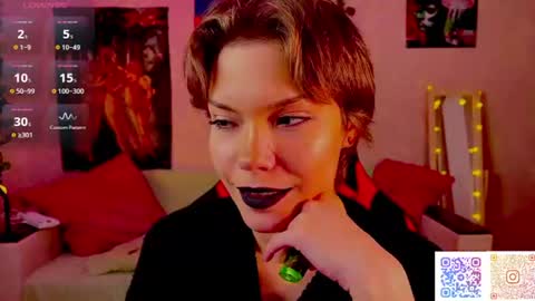 Snapshot of lilithbroke69 chatting on June 18, 2026, 10:36 pm Lilith online show from June 18, 2026, 10:36 pm