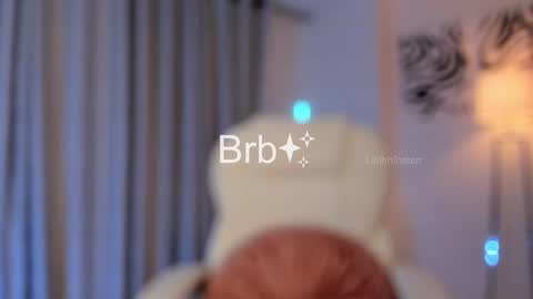 Lili  online show from January 3, 2025, 11:55 pm