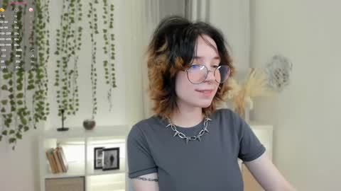 Lilith online show from January 14, 2025, 8:15 pm