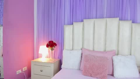 Lilith  online show from December 23, 2024, 4:55 am