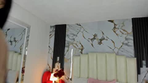 Lilith  online show from February 22, 2025, 6:39 am