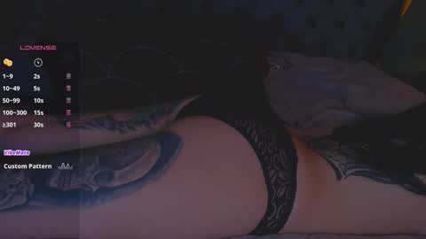 lilithmystic01 online show from November 6, 2025, 1:23 pm