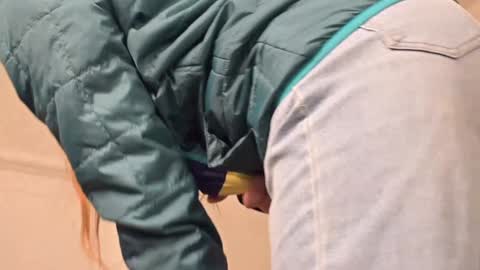 L online show from January 3, 2025, 12:11 am