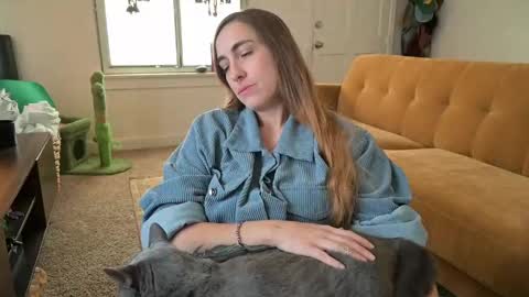 L online show from September 15, 2025, 5:57 pm