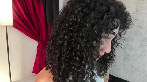 jessi 3 online show from November 28, 2025, 7:38 pm