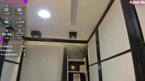 Snapshot of lilithteeen chatting on February 9, 2025, 6:33 am Lilith online show from February 9, 2025, 6:33 am