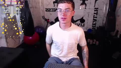 Snapshot of liljames_ chatting on March 22, 2026, 8:12 pm Lil James online show from March 22, 2026, 8:12 pm