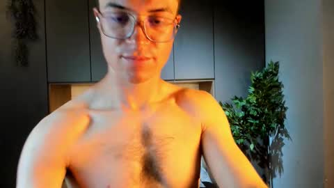 Snapshot of liljames_ chatting on March 23, 2026, 8:02 pm Lil James online show from March 23, 2026, 8:02 pm