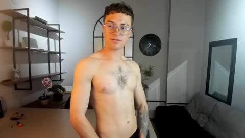Snapshot of liljames_ chatting on March 25, 2026, 8:59 pm Lil James online show from March 25, 2026, 8:59 pm