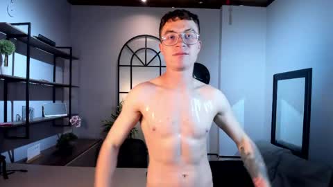 Snapshot of liljames_ chatting on April 12, 2026, 8:03 pm Lil James online show from April 12, 2026, 8:03 pm