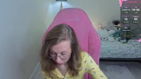 Snapshot of lill_mary chatting on September 17, 2025, 2:24 am Maria online show from September 17, 2025, 2:24 am