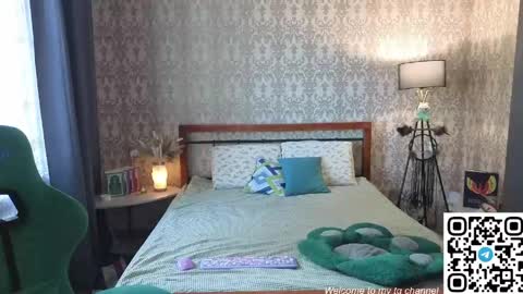 Snapshot of lill_mary chatting on April 29, 2026, 2:04 am Maria online show from April 29, 2026, 2:04 am