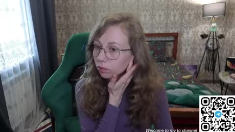 Snapshot of lill_mary chatting on May 24, 2026, 3:11 am Maria online show from May 24, 2026, 3:11 am