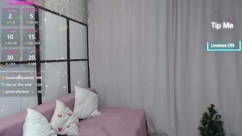 Snapshot of lillian_clark7 chatting on December 27, 2024, 3:04 pm Lillian online show from December 27, 2024, 3:04 pm