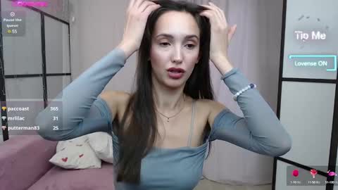 Snapshot of lillian_clark7 chatting on February 5, 2025, 9:15 am Lillian online show from February 5, 2025, 9:15 am