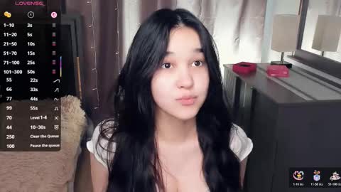 Celina Lillie online show from February 7, 2026, 10:52 am