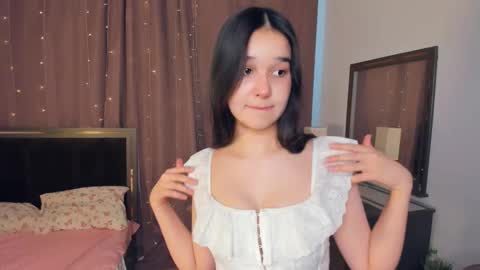 Celina Lillie online show from March 5, 2026, 8:32 am