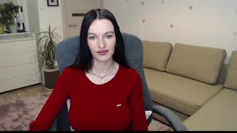 lilliyves online show from July 21, 2026, 7:27 pm