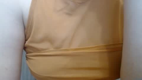 Lilu online show from February 16, 2025, 11:26 pm