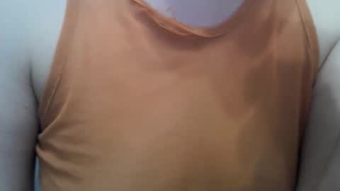 Lilu online show from October 4, 2025, 10:19 pm