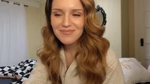 lilly_adams88 online show from May 6, 2026, 1:14 am