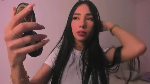 Sweety Lilly Love  online show from March 10, 2026, 3:28 pm