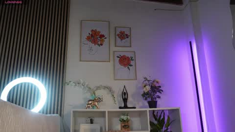 Sofia online show from May 23, 2026, 1:37 pm