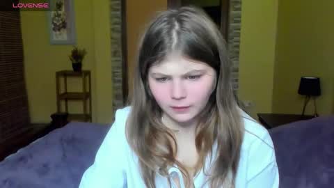 Lilly online show from October 22, 2025, 6:29 pm