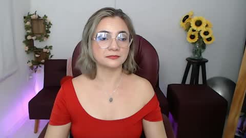 Lilly online show from May 14, 2026, 3:19 pm