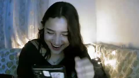 Sey - Lilly  online show from January 8, 2026, 6:05 am