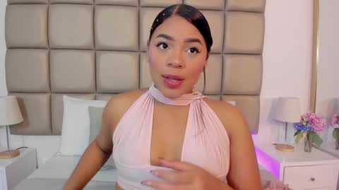 Lilly  online show from March 29, 2026, 3:28 am