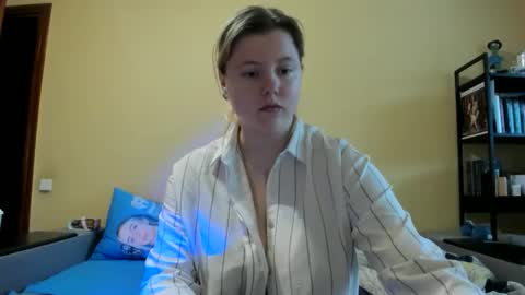 Lilly Depp online show from February 6, 2026, 1:14 pm