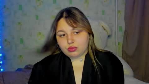 Snapshot of lillyhaigh chatting on June 4, 2026, 6:14 pm lillyhaigh online show from June 4, 2026, 6:14 pm