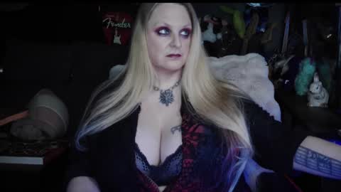 Snapshot of lillyth chatting on February 21, 2026, 7:09 am Lillyth Eden online show from February 21, 2026, 7:09 am