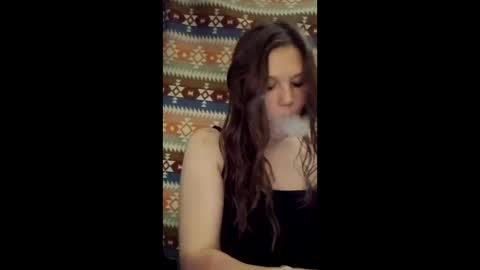 Snapshot of lilmissscorpi0 chatting on May 30, 2026, 9:06 am lilmissscorpi0 online show from May 30, 2026, 9:06 am