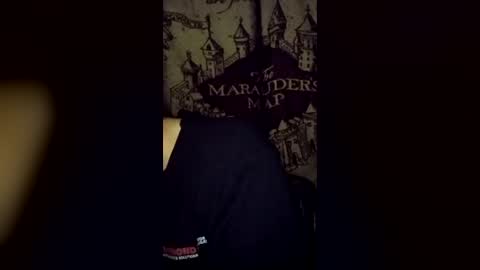 lilmissscorpi0 online show from July 17, 2026, 8:32 am