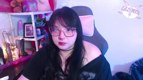 Lilo  online show from January 12, 2025, 4:00 am