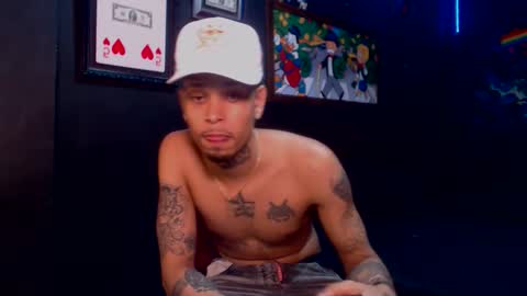  ONLYFANS   online show from December 11, 2024, 8:26 am