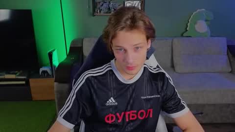 lilteddyboy online show from October 21, 2025, 2:29 pm