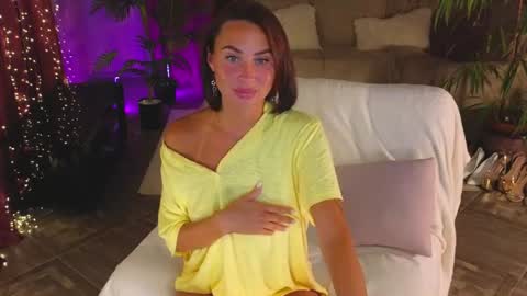 Lilu online show from July 4, 2026, 4:13 pm
